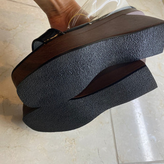 一部透明サンダルの画像