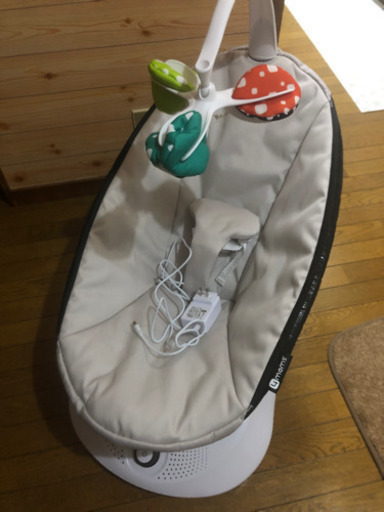電動バウンサー　ロッカルー　ベビーバウンサー　ほぼ新品