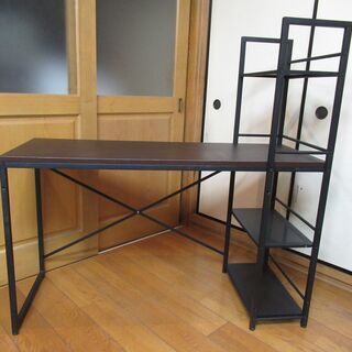 世田谷区近辺配送可能　収納付きパソコンデスク 120cm幅×奥行...