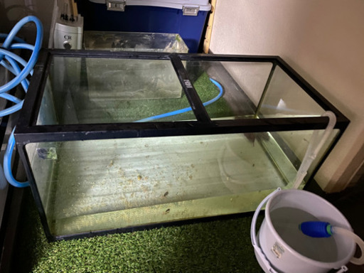 90センチ水槽　上部フィルター付き
