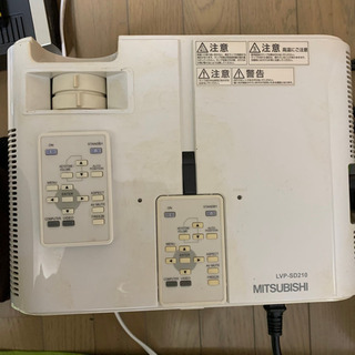プロジェクター 1式！！の画像