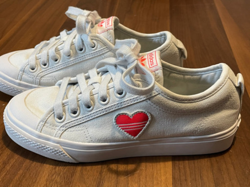 【美品】アディダス adidas ニッツァ NIZZA ハートロゴ 23cm