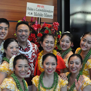 楽しくフラダンスの画像