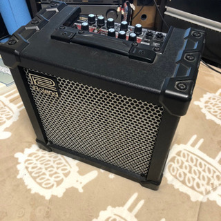 【小型高性能】ギターアンプ  Roland CUBE-20XL 