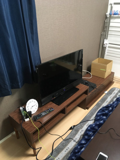 テレビボード
