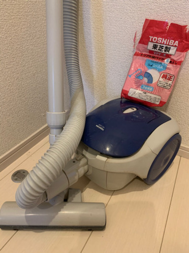 掃除機除菌済み　TOSHIBAクリーナー　紙パック　掃除機　値下げしました。