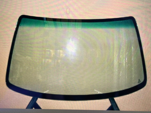 エルグランド．51型.【超強化】フロントウインドウ．ぼかし付