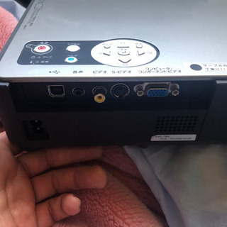 EPSON EMP-760 プロジェクターの画像