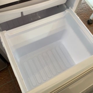 【ジモティー割引】132L 2ドア　2016年製冷蔵庫【ハードオフ八王子めじろ台店】の画像