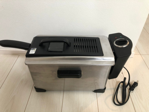 大型電気フライヤー