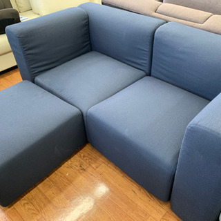 無印良品オットマン付きの2人掛けソファです！