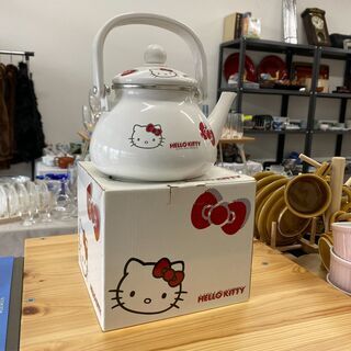 店頭販売済み😻にゃんにゃんセール😸❣❣ハローキティ　ホーローケト...