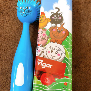 缶入りタミーディッシュブラシ　猫　ブルー