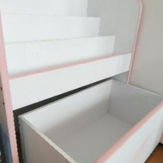おもちゃ収納　本棚付きの画像
