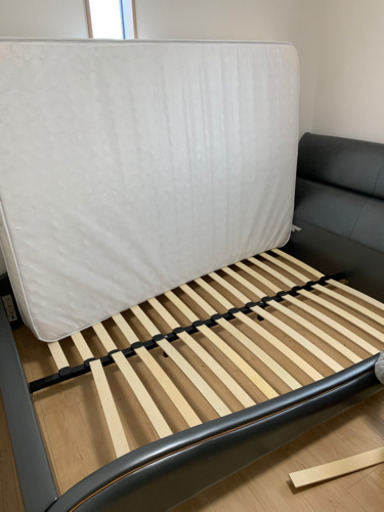 【取り置き中】ニトリ　ダブルベッド