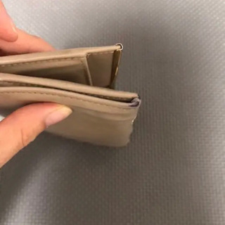 フェラガモ　長財布　女性用の画像