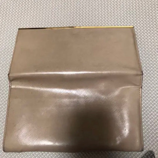 フェラガモ　長財布　女性用の画像