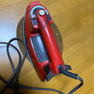 レトロなアイロンの画像