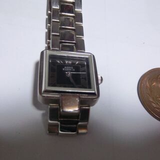 ★ANNE  KLEIN Ⅱレデース腕時計、殆ど使用せず、★箱共綺麗、説明書３冊、専用箱入り、予備コマ１点、★👉プロフィール必読です🌟プロフィール未読はご返信しません。の画像
