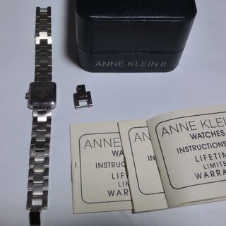 ★ANNE  KLEIN Ⅱレデース腕時計、殆ど使用せず、★箱共綺麗、説明書３冊、専用箱入り、予備コマ１点、★👉プロフィール必読です🌟プロフィール未読はご返信しません。の画像