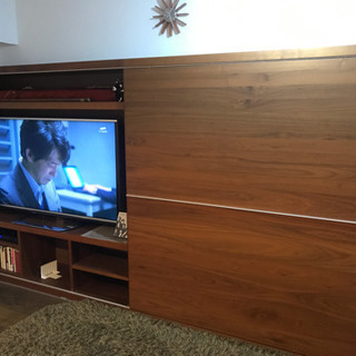 ボーコンセプトのテレビボードです。状態は非常良いです。色はチーク...