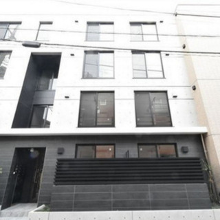 初期費用なんと29万円！！ 中央線荻窪駅まで徒歩5分♪ 入居審査甘いです、水商売、風俗の方、65歳以上の高齢者の方ご相談可能★ 二人入居可能、バストイレ別、独立洗面台、ウォシュレット人気の設備★ ♪ ネット無料、ペット可能（小型一匹敷金１ヶ月）！！ RENECAT導入物件、消臭抗菌効果が半永続的♪ トランクルーム半年間無料 （次回更新予定日11月4日）の画像
