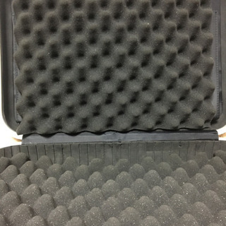 鍵付きアタッシュケースの画像