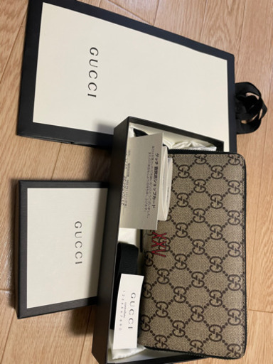 GUCCI 長財布 ウルフ
