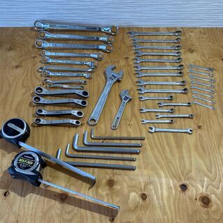 取引先が決まりました。レンチ　メジャー　セット　45本