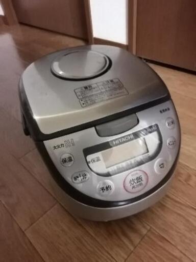 HITACHI 炊飯器（5.5合炊き）