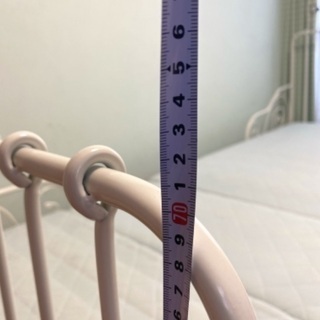 IKEA伸縮式ベッドの画像