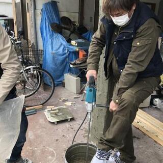 金物工事、左官工事などの施工
