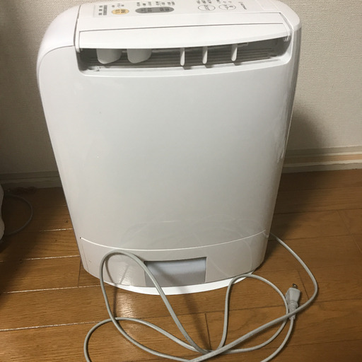 2/24まで　除湿器
