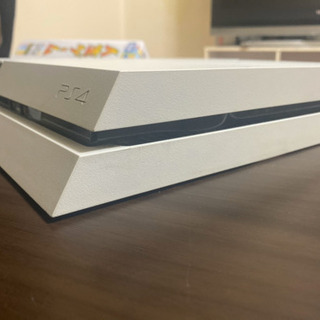 プレステ4本体の画像