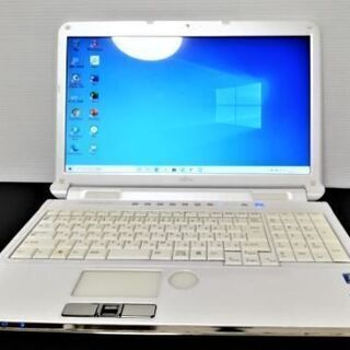 ☆美品☆富士通☆Core i7 2630QM 2.00GHz/4GB/BD/無線/カメラ/office/クリスタルホワイト