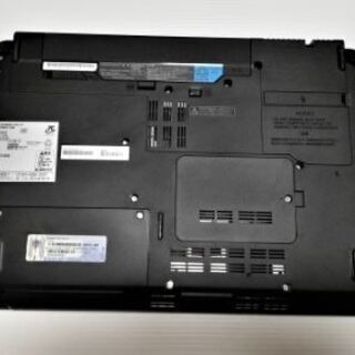 ☆美品☆富士通☆Core i7 2630QM 2.00GHz/4GB/BD/無線/カメラ/office/クリスタルホワイト