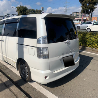 VOXY 交換部品多数　車検付きの画像