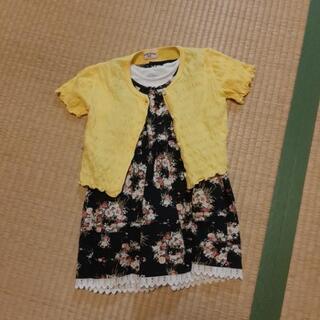 さらに値下げします！！1000円から500円！！幼児、女の子、衣類。色々、95から100センチ　中古　計26枚の画像