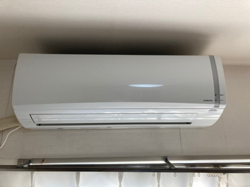 エアコンです。取り外しもしていただける方、募集中です。