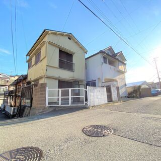 神戸市北区鈴蘭台駅　徒歩約11分　駐車場、事務所等ご活用下さい。