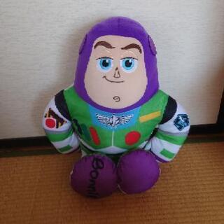 アミューズメント限定品バズ・ライトイヤーBIGぬいぐるみの画像
