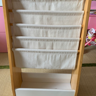 幼児用本棚