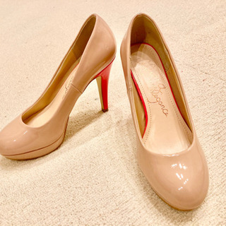 ★お取引き中★  パンプス　丸井　ルブタン風