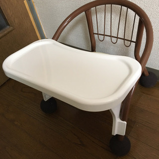 豆椅子用テーブルの画像