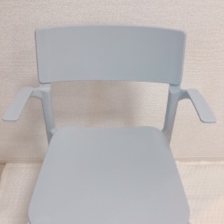 【美品】IKEA くすみカラー椅子の画像