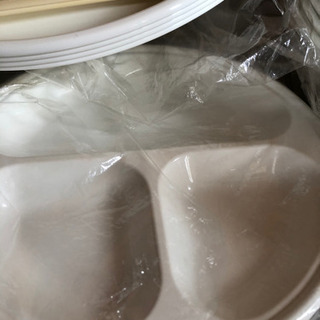 値下げ、新品、食器セット、ケース付きの画像