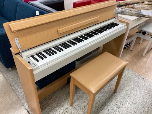 YAMAHA (ﾔﾏﾊ】電子ピアノ　椅子付き