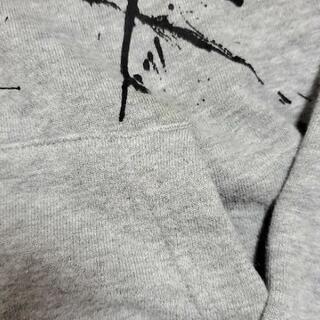 ユニクロコラボパーカーMサイズの画像