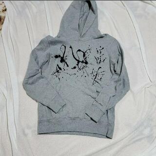 ユニクロコラボパーカーMサイズ