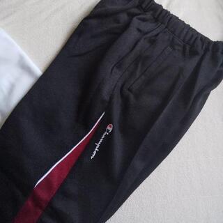 値下げ‼️立命館守山高校ジャージ上下男子用ほぼ新品‼️の画像